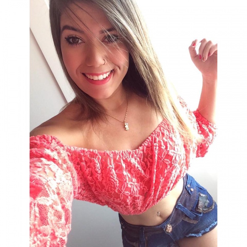 Rencontre à Paris ariane0504